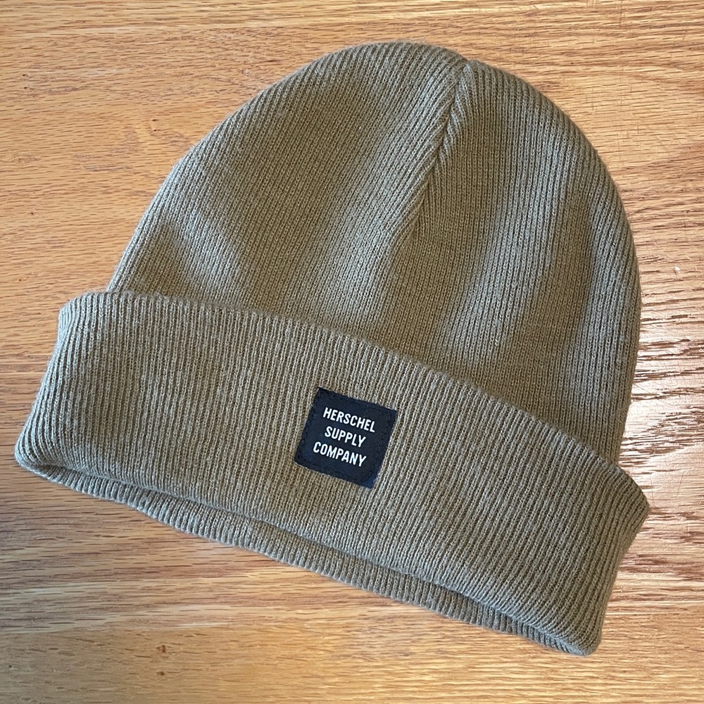 💫HERSCHEL Olive Green Beanie